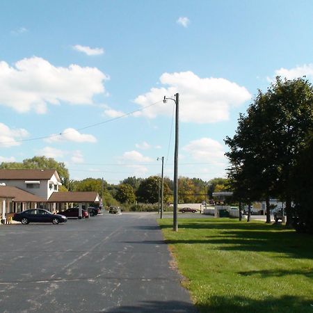Delta Motel Bay City Extérieur photo
