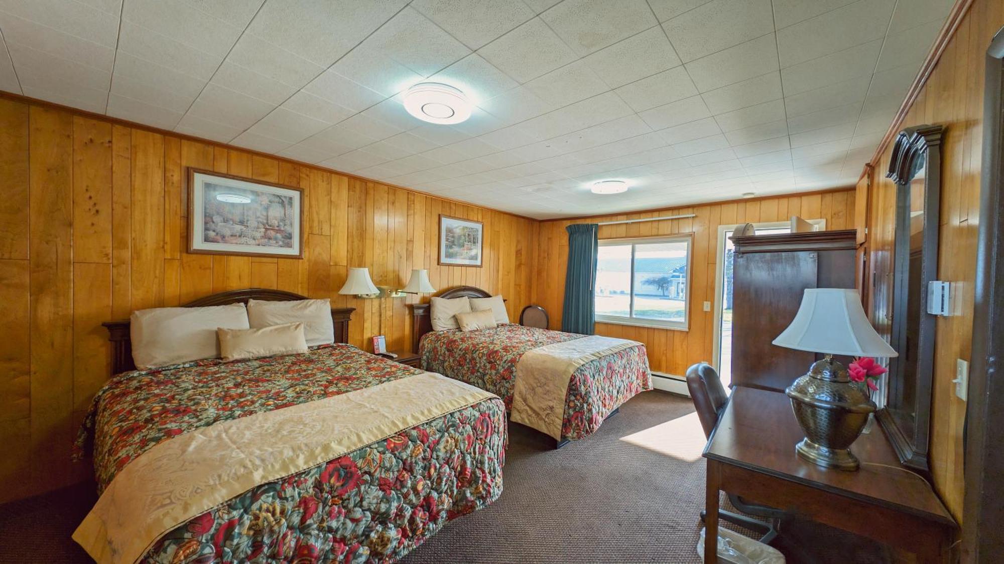 Delta Motel Bay City Extérieur photo