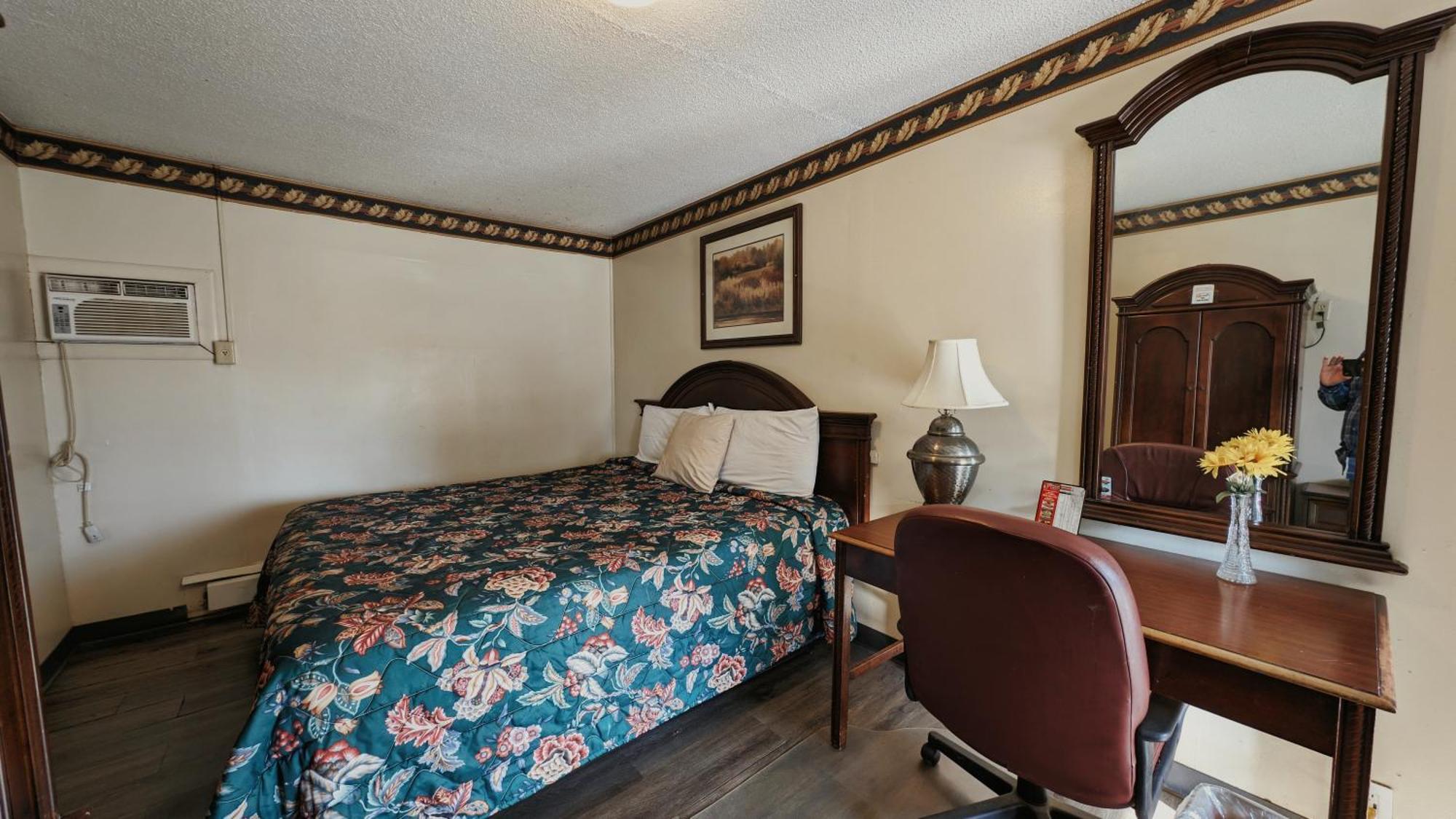 Delta Motel Bay City Extérieur photo