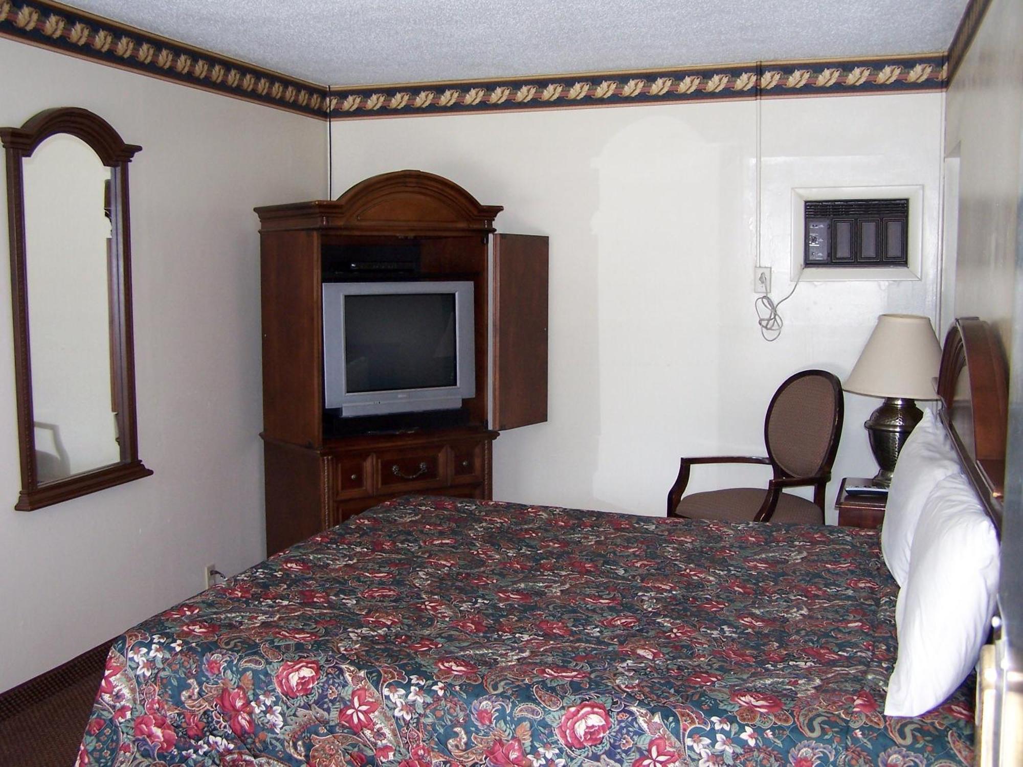 Delta Motel Bay City Extérieur photo